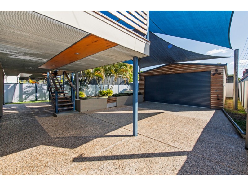 13 Warana Avenue, Steiglitz QLD 4207