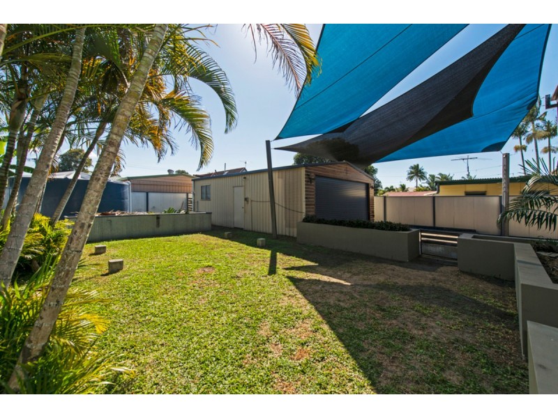13 Warana Avenue, Steiglitz QLD 4207