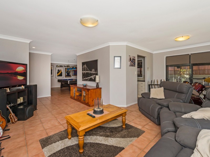 30 Gawain Drive, Ormeau QLD 4208