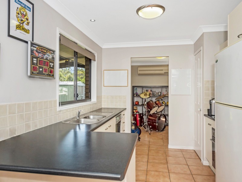 30 Gawain Drive, Ormeau QLD 4208