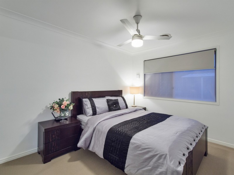 4 Sorrel Place, Ormeau QLD 4208