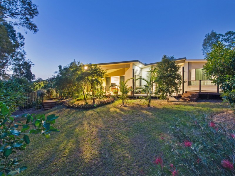 10 Flaxton Street, Ormeau QLD 4208