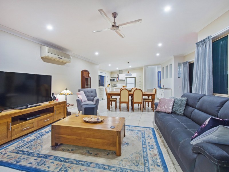 10 Flaxton Street, Ormeau QLD 4208