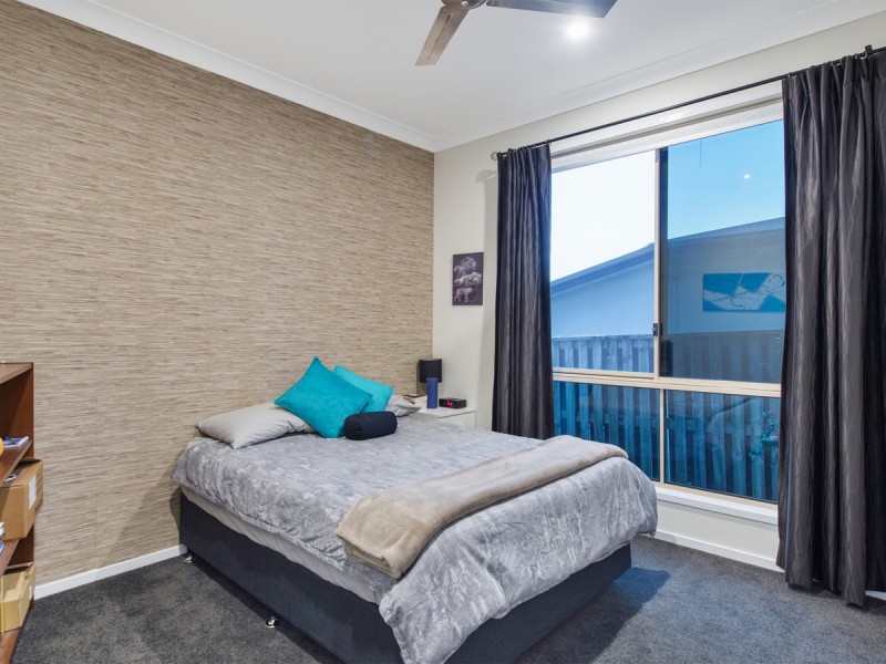 10 Flaxton Street, Ormeau QLD 4208