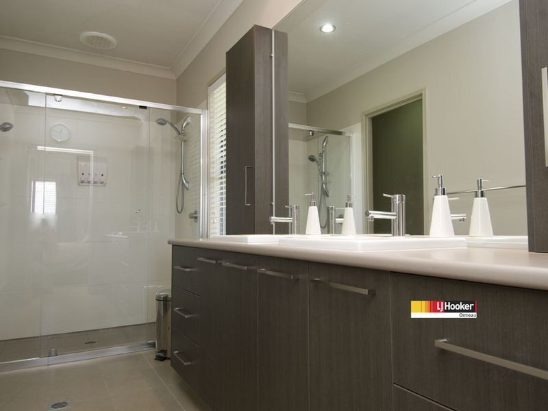 6 Islandview Tce, Ormeau QLD 4208