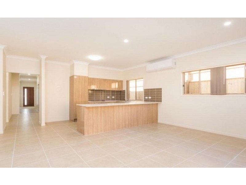 12 Leabrook Place, Pimpama QLD 4209