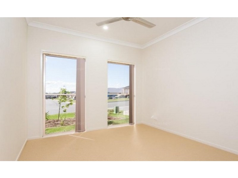 12 Leabrook Place, Pimpama QLD 4209