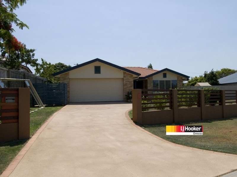 4 Kimbolton Dr, Redland Bay QLD 4165