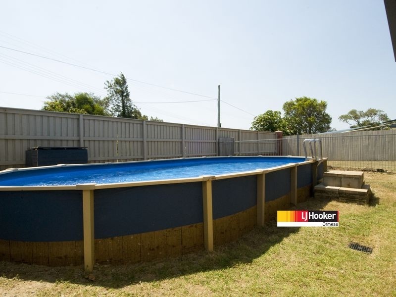 4 Kimbolton Dr, Redland Bay QLD 4165