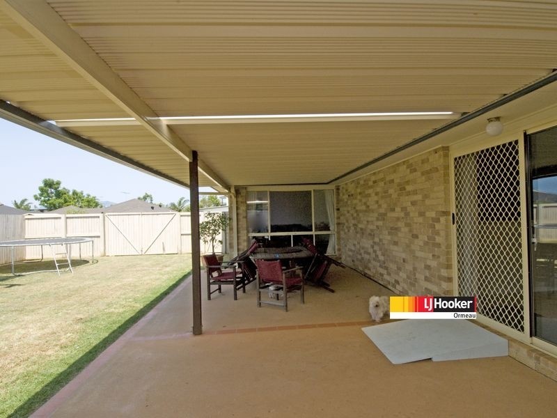 4 Kimbolton Dr, Redland Bay QLD 4165