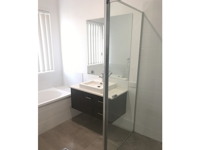 25 Cassius Way, Ormeau QLD 4208