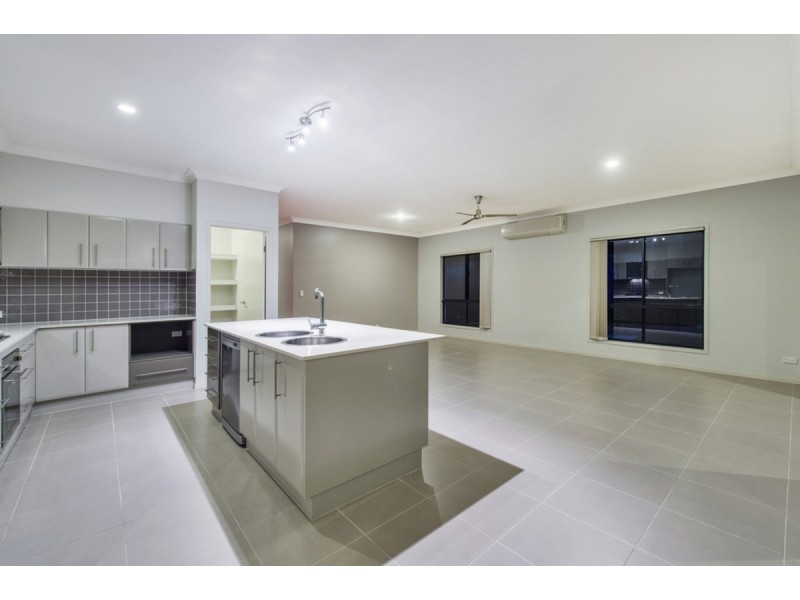 7 Tarella Court, Ormeau QLD 4208