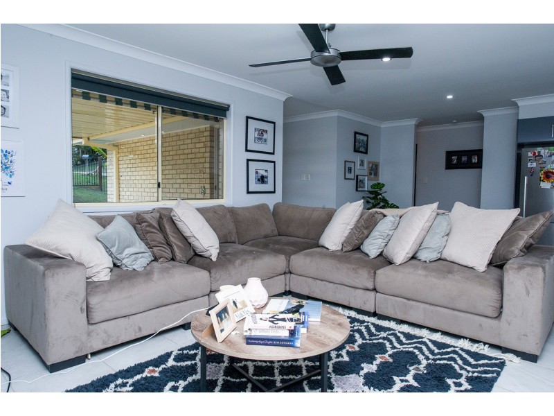 5 Presley Court, Windaroo QLD 4207