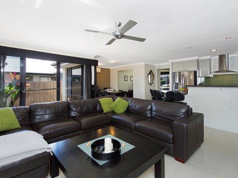 35 Daylesford Circuit, Ormeau QLD 4208
