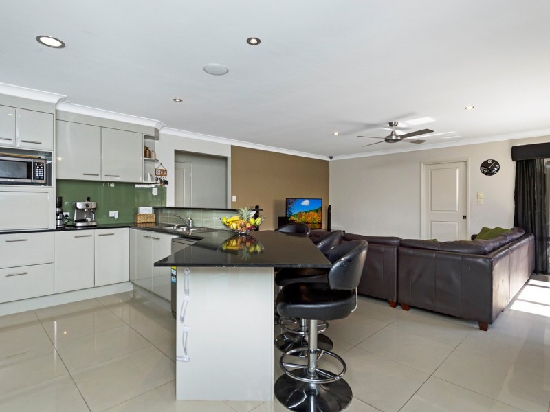 35 Daylesford Circuit, Ormeau QLD 4208