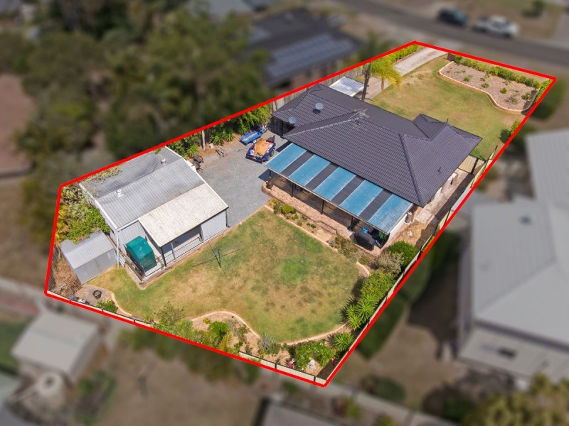 13 Sandra-Ann Drive, Edens Landing QLD 4207