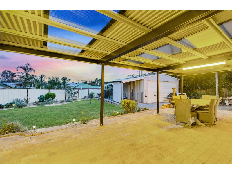 13 Sandra-Ann Drive, Edens Landing QLD 4207