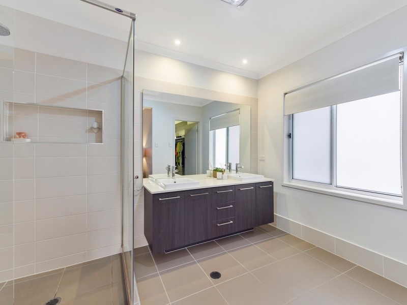 7 Olivevale Street, Ormeau QLD 4208