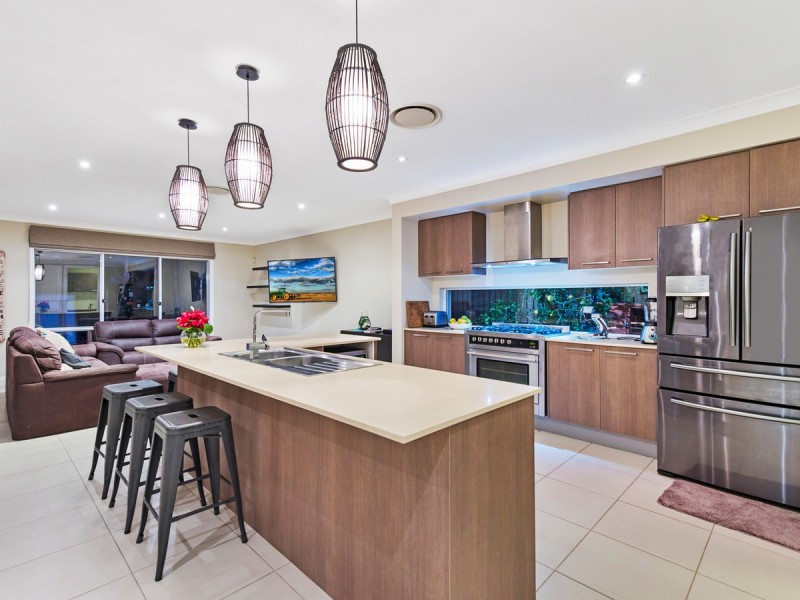 25 Olivevale Street, Ormeau QLD 4208