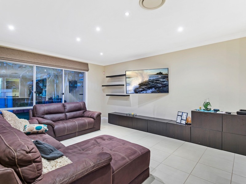 25 Olivevale Street, Ormeau QLD 4208