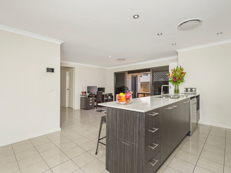 6 Allyn Street, Ormeau Hills QLD 4208