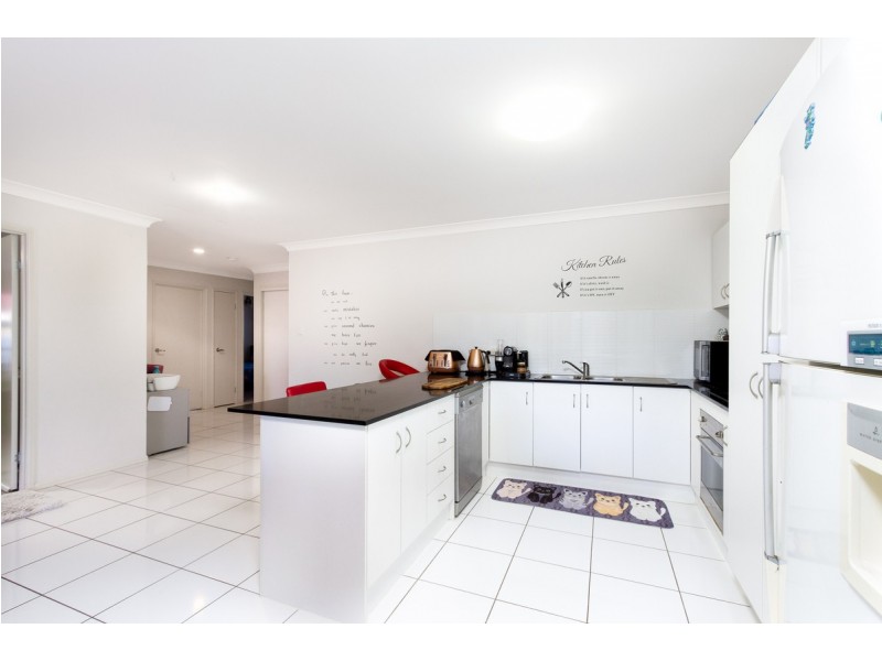 1/9 Anna Avenue, Ormeau QLD 4208