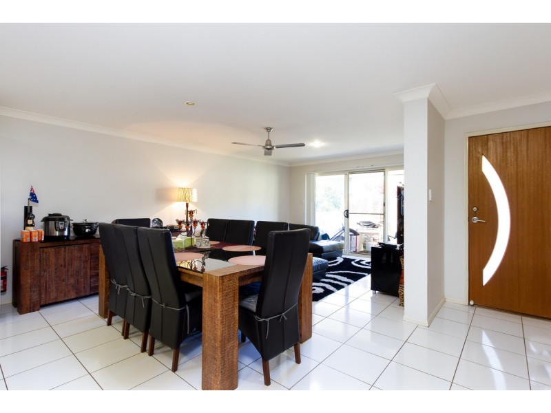 1/9 Anna Avenue, Ormeau QLD 4208