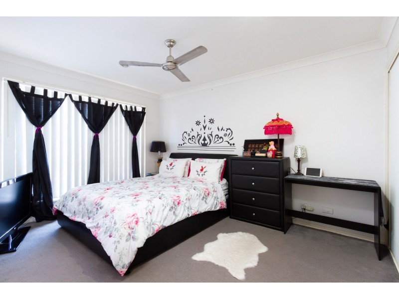 1/9 Anna Avenue, Ormeau QLD 4208