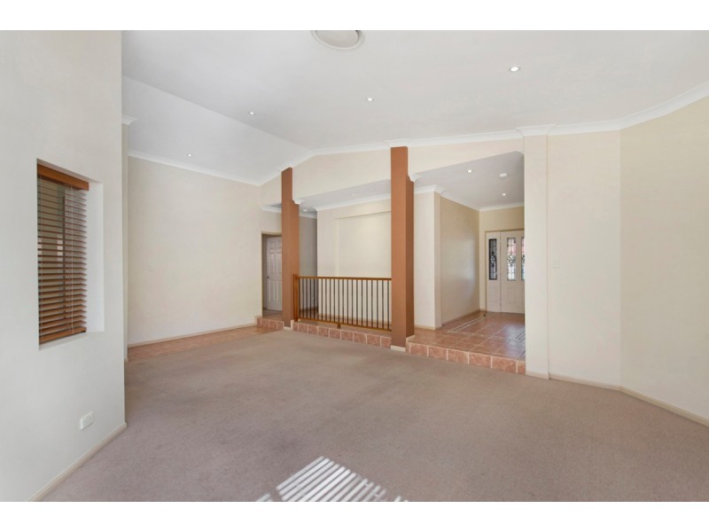 44 Albert Valley Drive, Bahrs Scrub QLD 4207