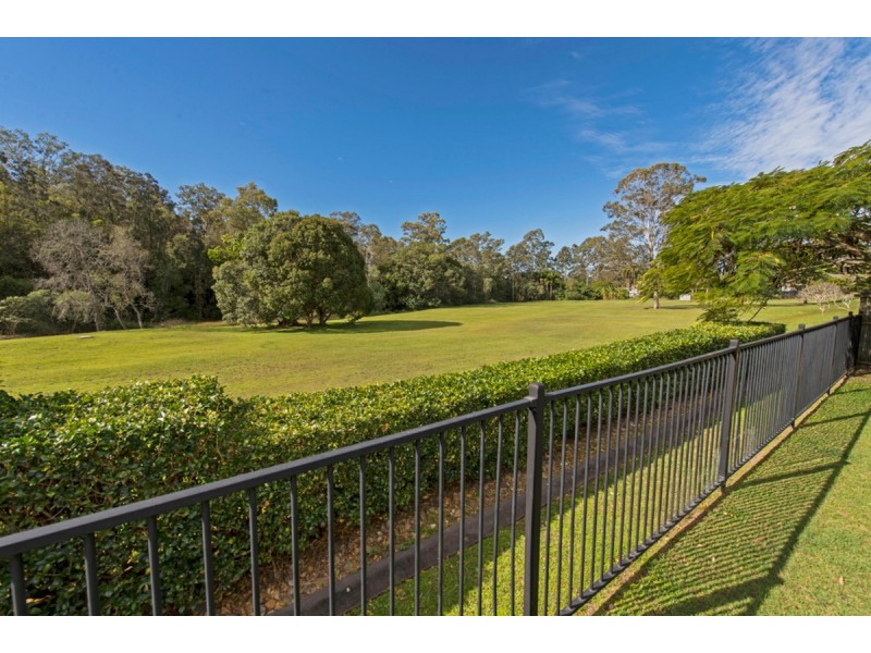 44 Albert Valley Drive, Bahrs Scrub QLD 4207