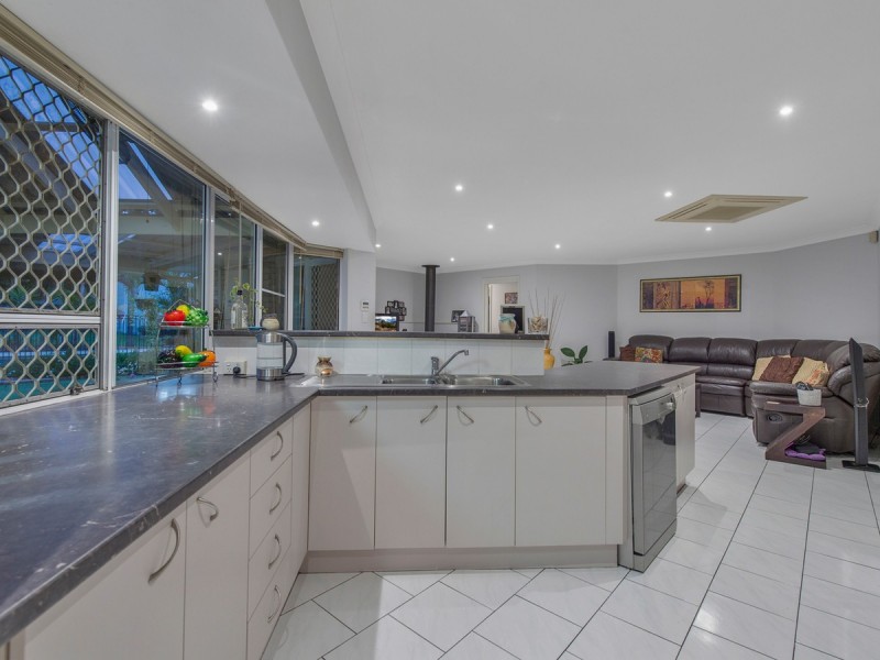 12 Claire Close, Ormeau QLD 4208