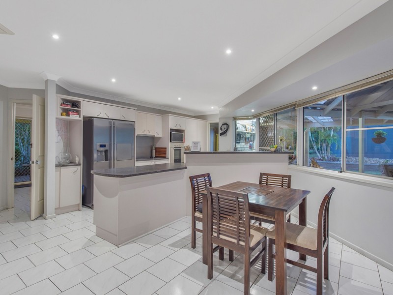 12 Claire Close, Ormeau QLD 4208