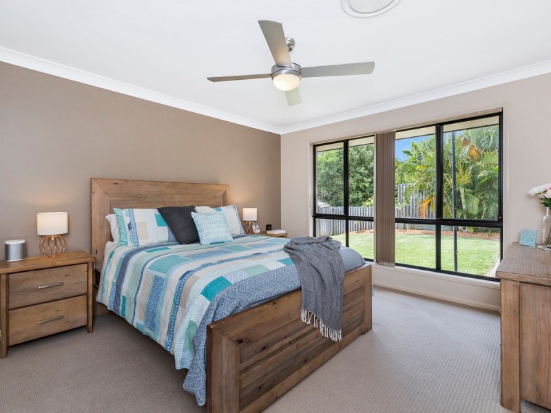 16 Lauradale Crescent, Ormeau QLD 4208