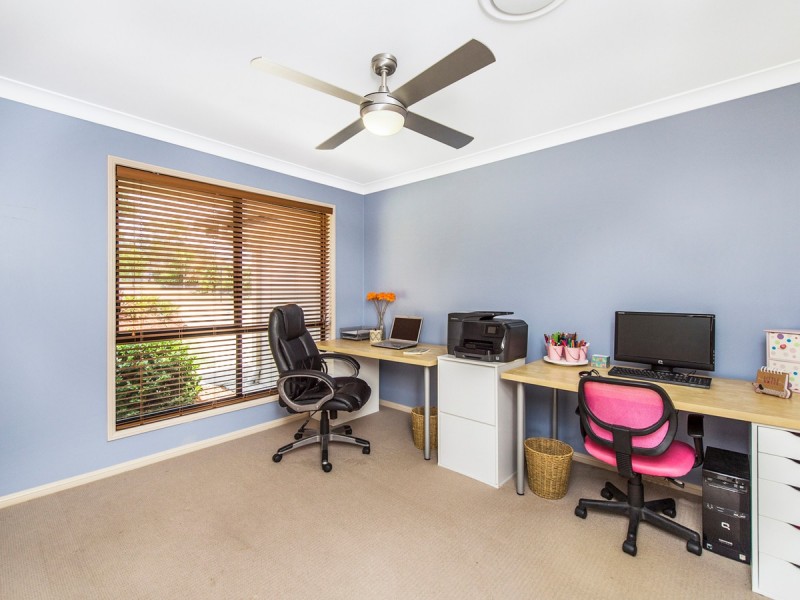 16 Lauradale Crescent, Ormeau QLD 4208