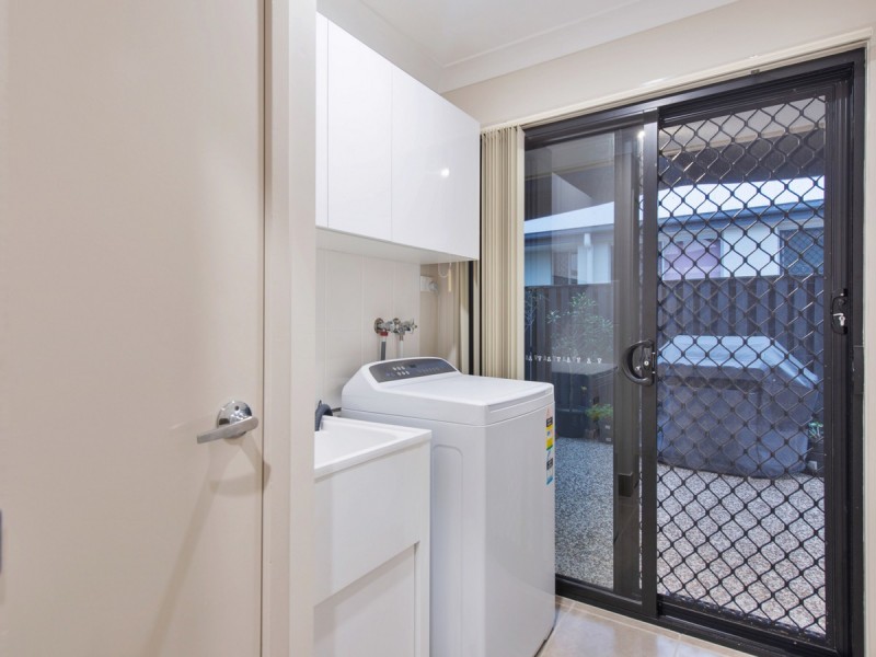 3 Rosabrook Crescent, Ormeau QLD 4208