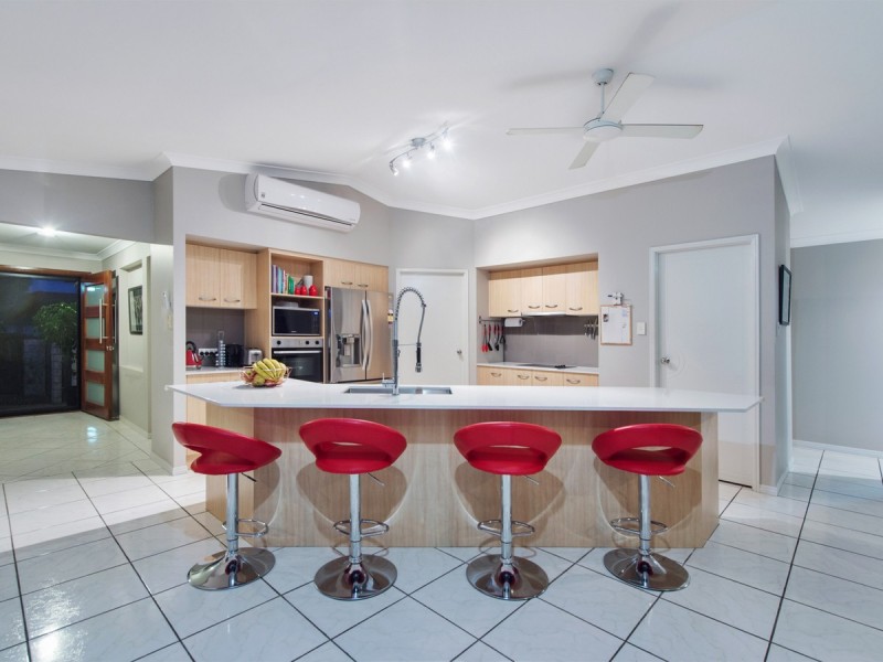 1 Floribunda Place, Ormeau QLD 4208