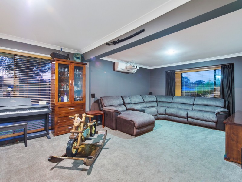 1 Floribunda Place, Ormeau QLD 4208