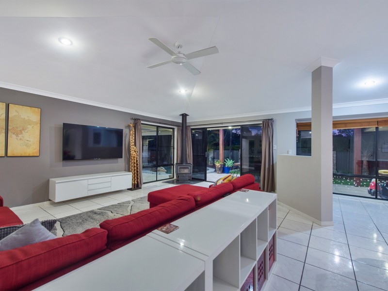 1 Floribunda Place, Ormeau QLD 4208