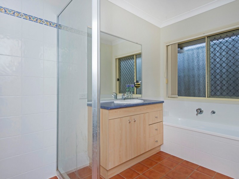 20 Cedarton Crescent, Ormeau QLD 4208