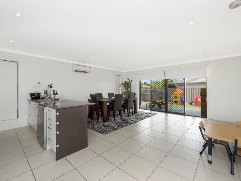 2 Yoorigan Lane, Pimpama QLD 4209