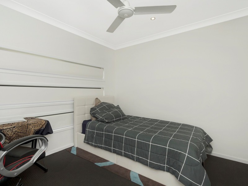 2 Yoorigan Lane, Pimpama QLD 4209