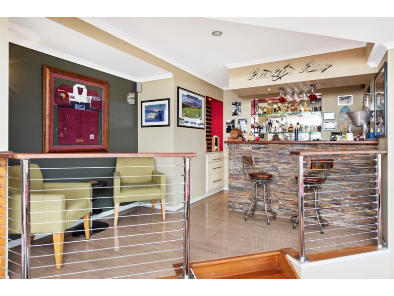 23 Sir Charles Holm Drive, Ormeau Hills QLD 4208