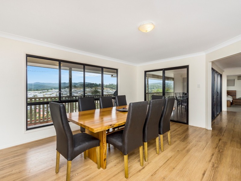 16 Sir Charles Holm Drive, Ormeau Hills QLD 4208
