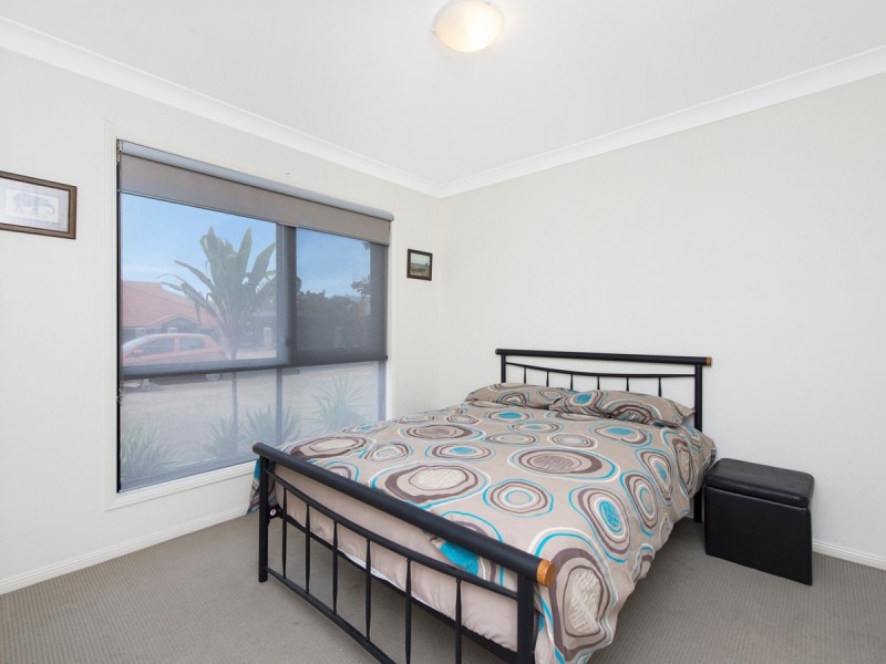 16 Sir Charles Holm Drive, Ormeau Hills QLD 4208