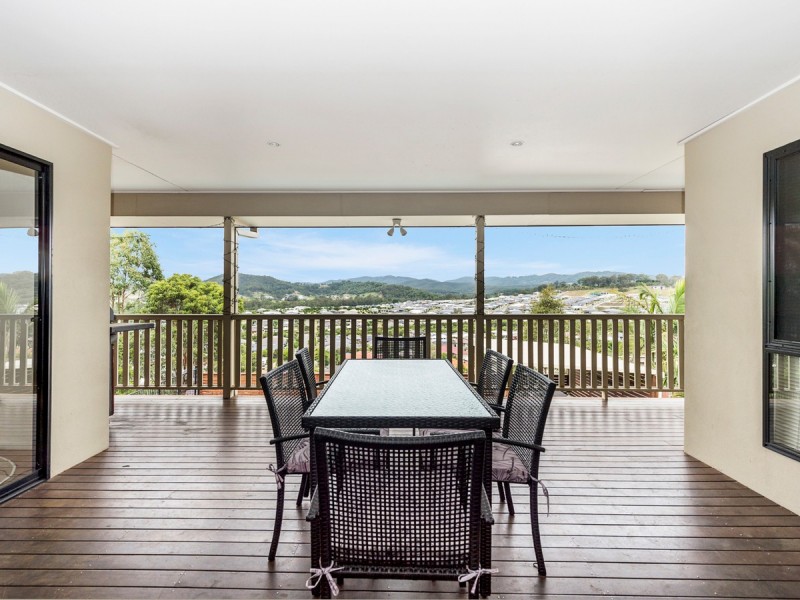 16 Sir Charles Holm Drive, Ormeau Hills QLD 4208