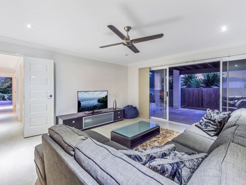 8 Blackcomb Rise, Ormeau Hills QLD 4208