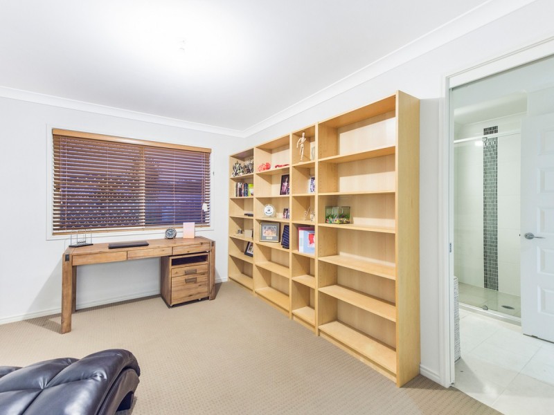 8 Blackcomb Rise, Ormeau Hills QLD 4208