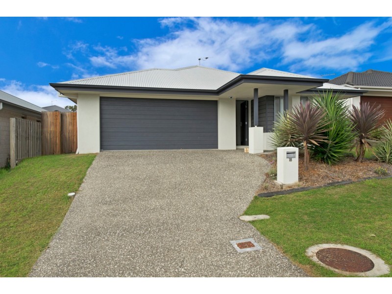 18 Hollanders Crescent, Ormeau Hills QLD 4208