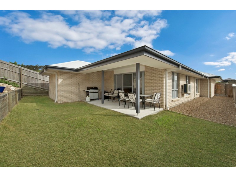18 Hollanders Crescent, Ormeau Hills QLD 4208