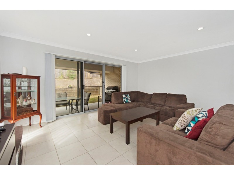 18 Hollanders Crescent, Ormeau Hills QLD 4208